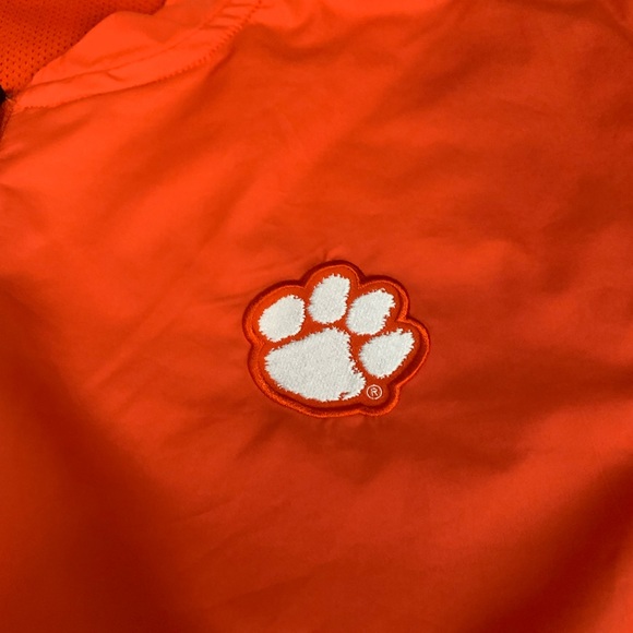 Orange Nike pullover jacket 1/4 zip Size Medium - Picture 7 of 8